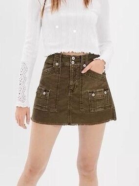 Olive Green Cargo Pocket Mini Skirt Size 20